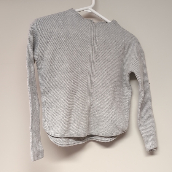Babaton Sweaters - Babaton Light Gray Knit Top